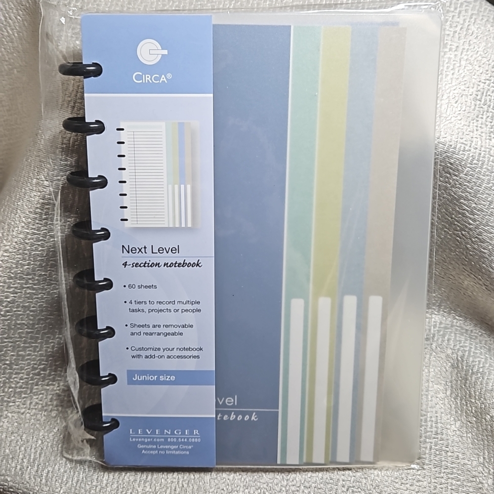 Levenger Circa Next Level 4-Section Notebook - Junior - 60 pages - NEW!